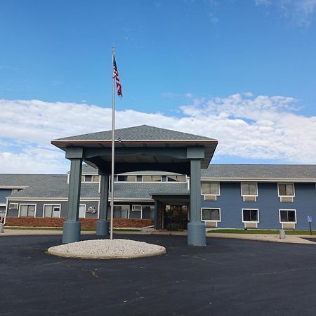 The Oasis Hotel & Bar Sheboygan Falls Exterior foto